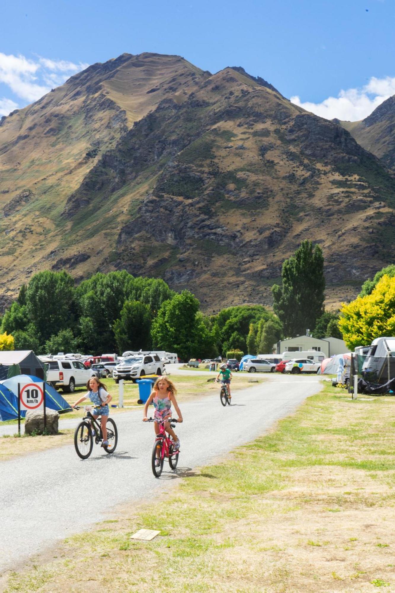 Hampshire Holiday Parks - Glendhu Bay Wanaka Exterior foto